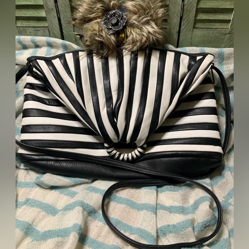 ♠️Saks fifth avenue♠️bolso ♠️Piel ♠️Mediana ♠️#FA50
